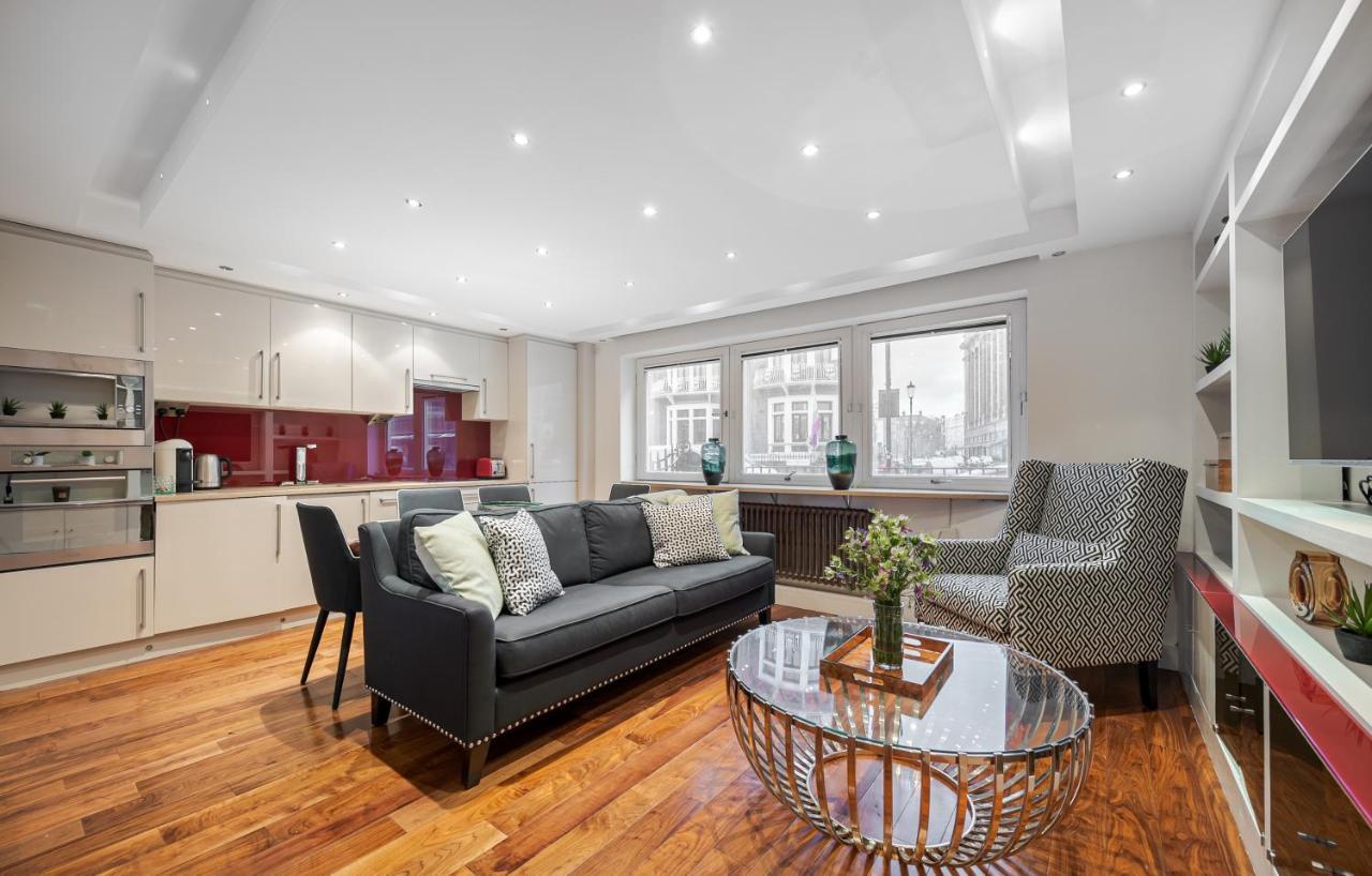 Elegant Ground Floor Apartment With Ac In Knightsbridge Steps Away From Harrods 伦敦 外观 照片